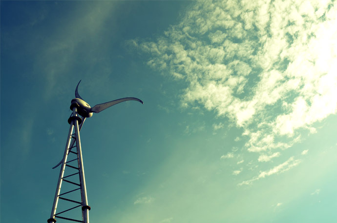 域名与服务器空间一年要多少钱? windmill_3_free_photo-690x457